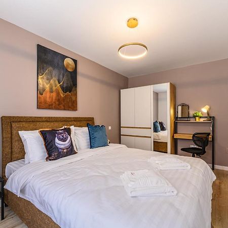 Schei Gate Apartment Brasov Luaran gambar